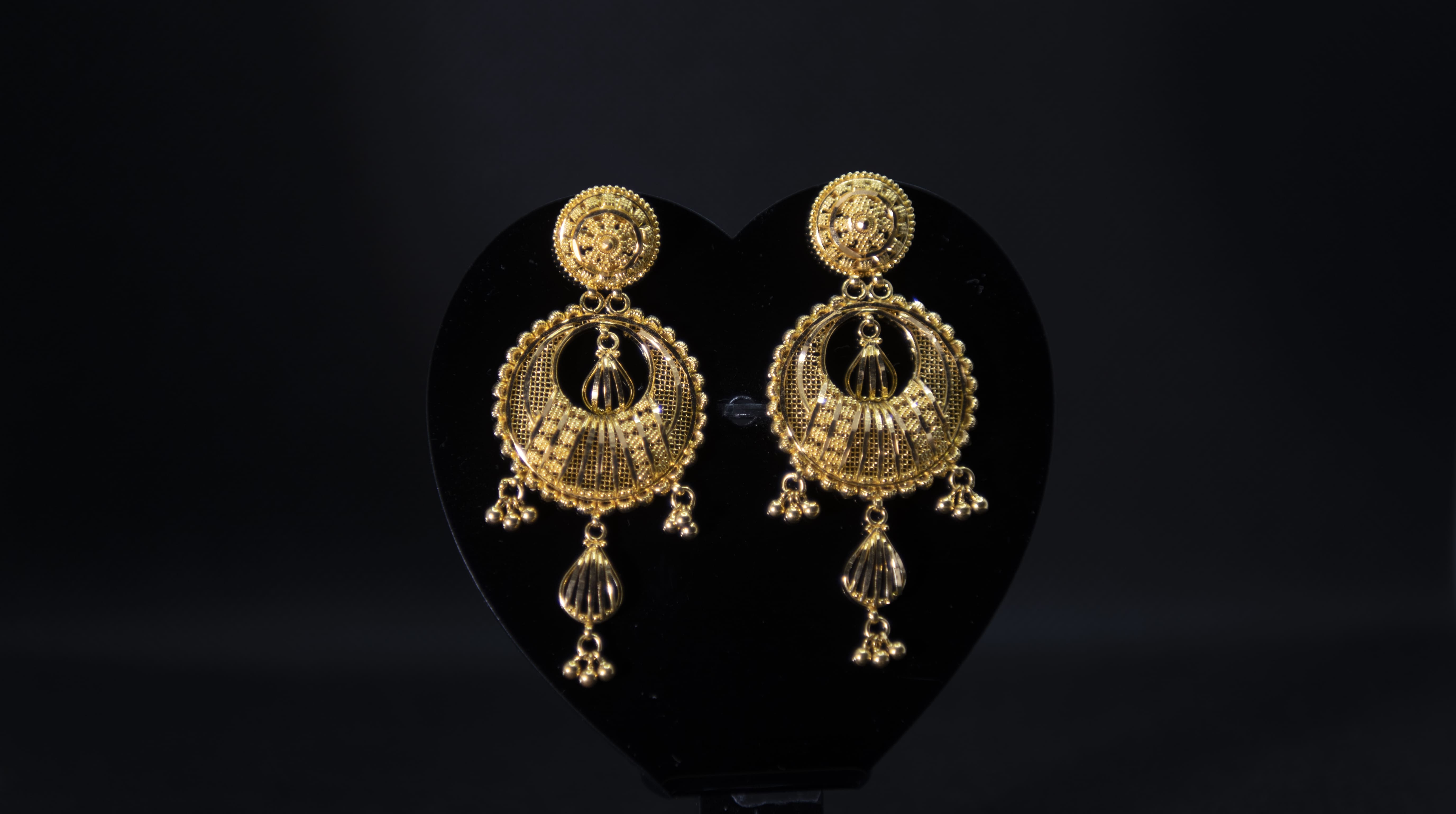 Earrings Collection